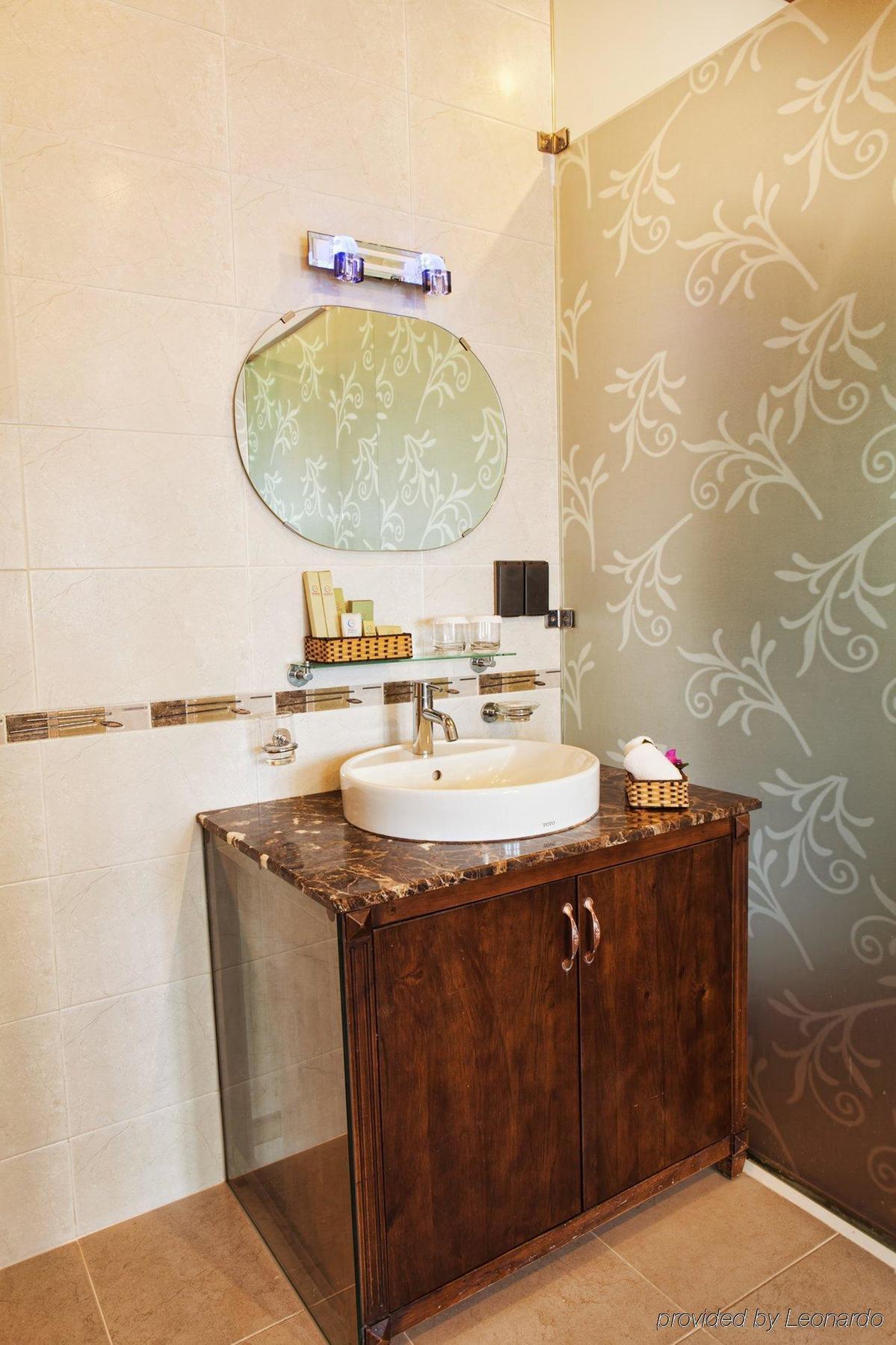 The Sun Hotel Nha Trang Bagian luar foto