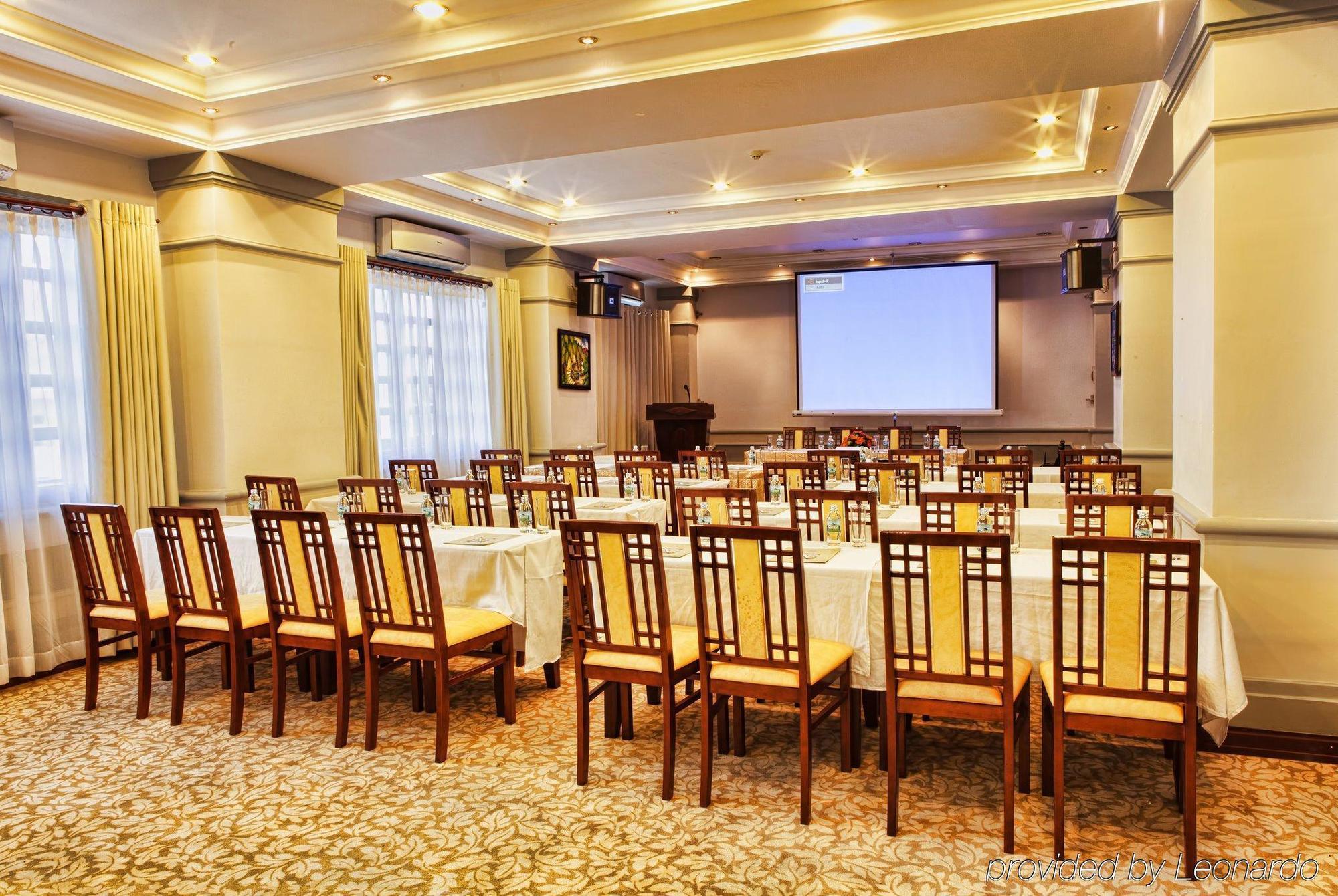The Sun Hotel Nha Trang Bagian luar foto