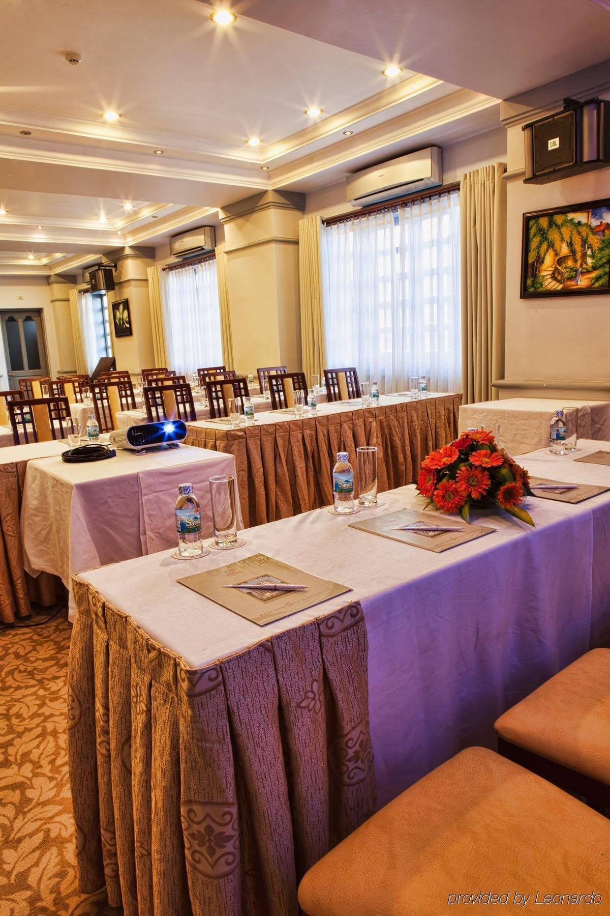 The Sun Hotel Nha Trang Bagian luar foto